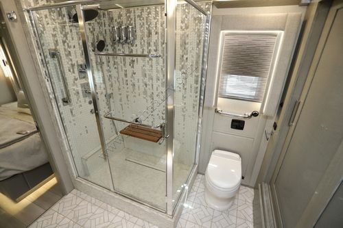 2022 Newmar King Aire 4531