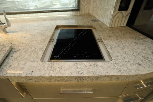 2022 Newmar King Aire 4531