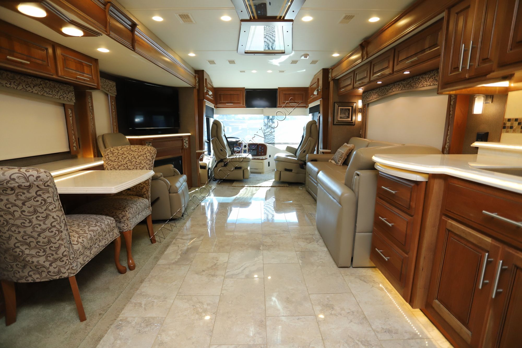 Used 2017 Entegra Aspire 42DEQ Class A  For Sale