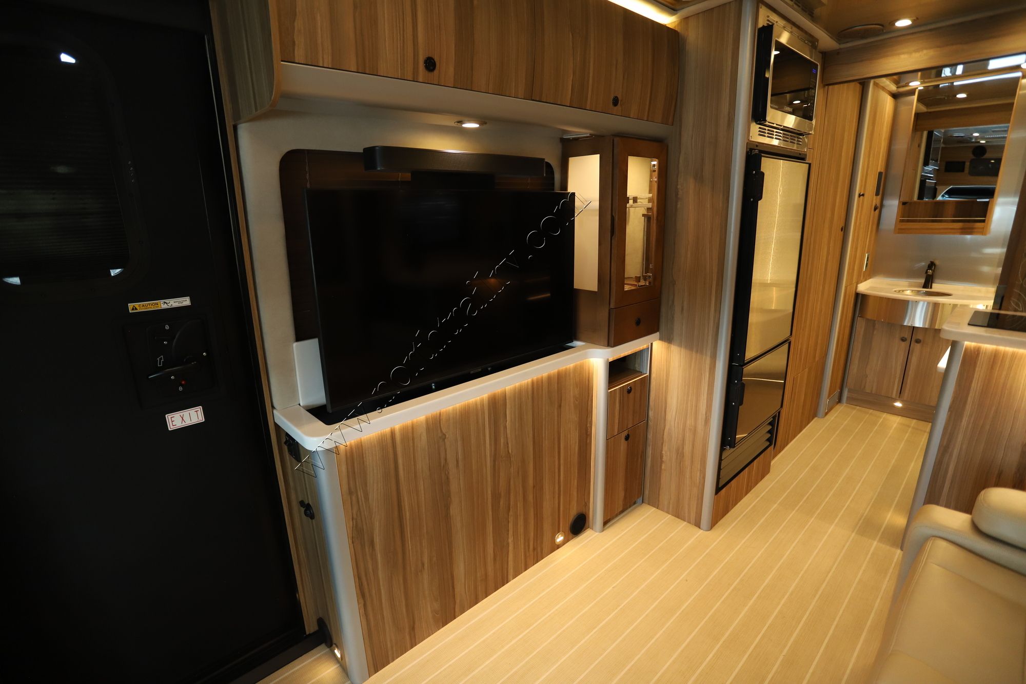 Used 2024 Airstream Atlas E1 Tommy Bahama Class C  For Sale