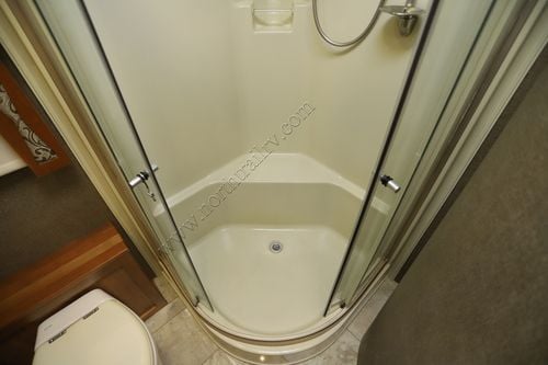 2017 Entegra Aspire 42DEQ