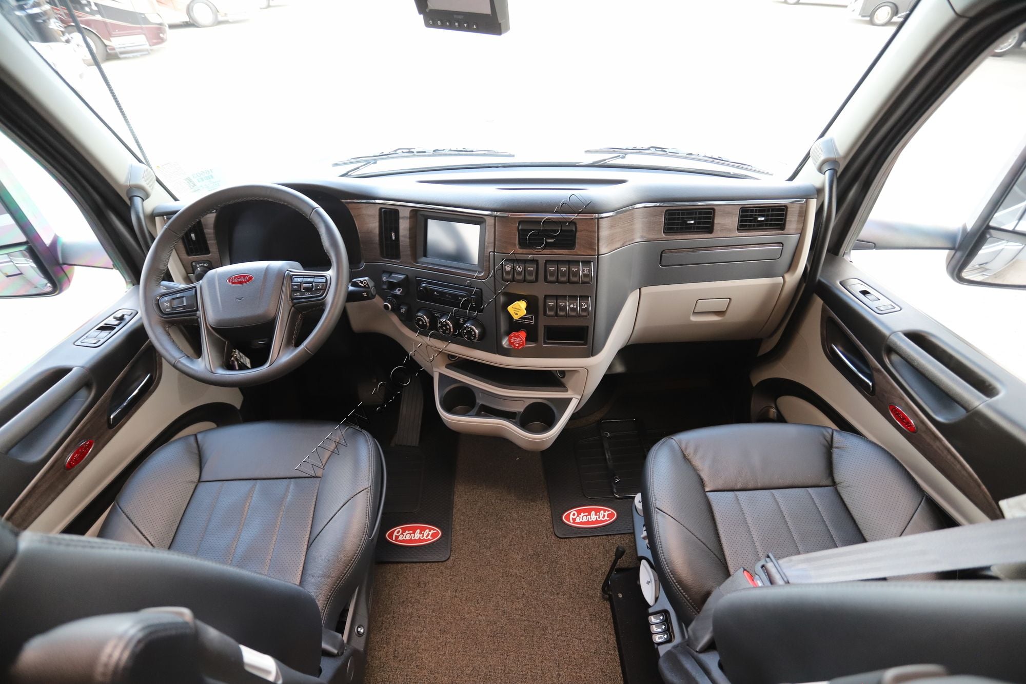 New 2026 Renegade Rv Explorer 40ERB Super C  For Sale