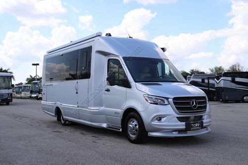 2024 Airstream Atlas E1 Tommy Bahama