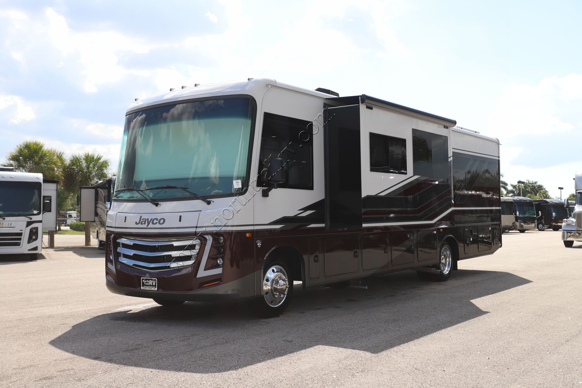 New 2026 Jayco Precept 34G Class A  For Sale