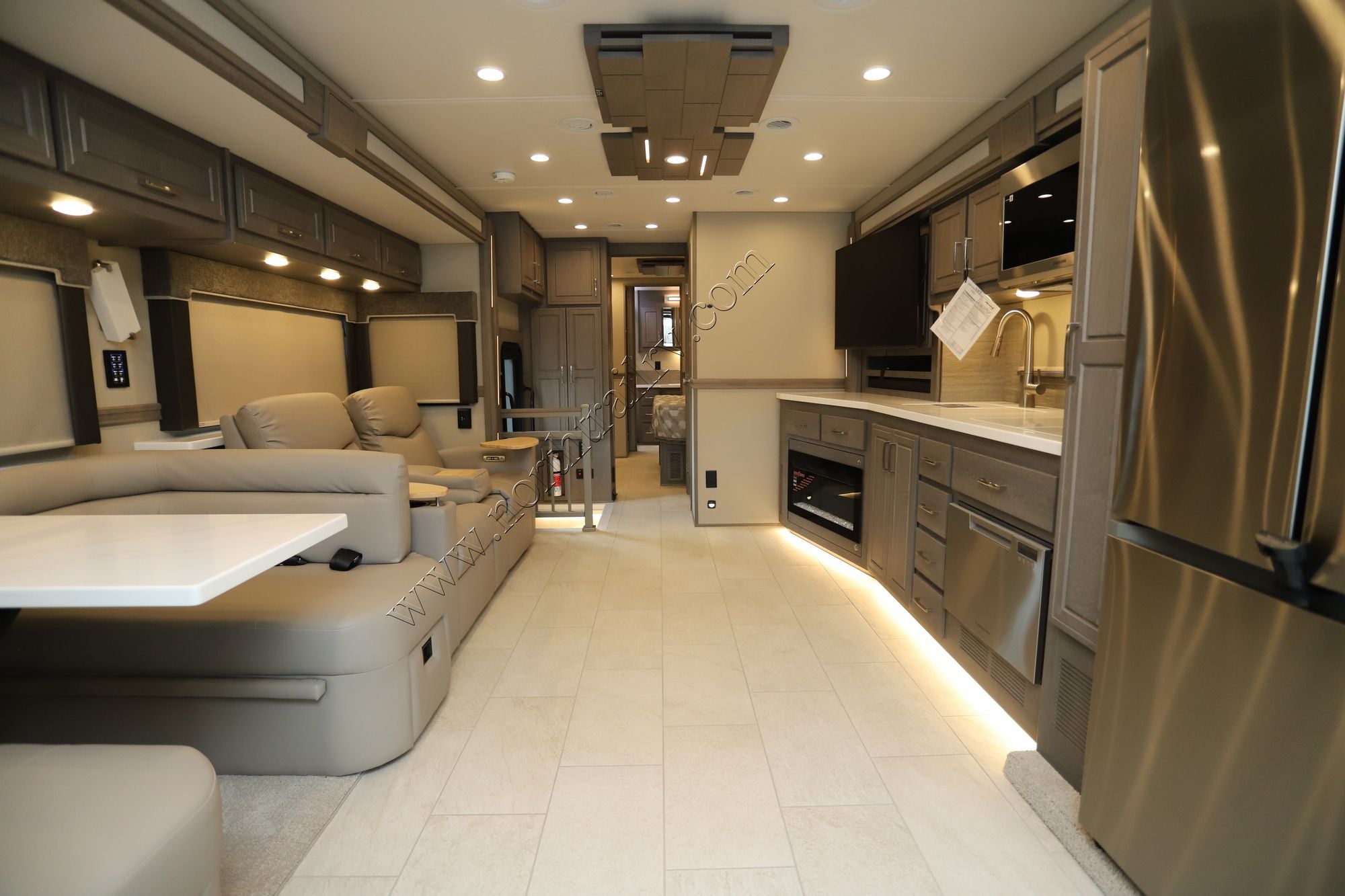 New 2026 Renegade Rv Explorer 40ERB Super C  For Sale