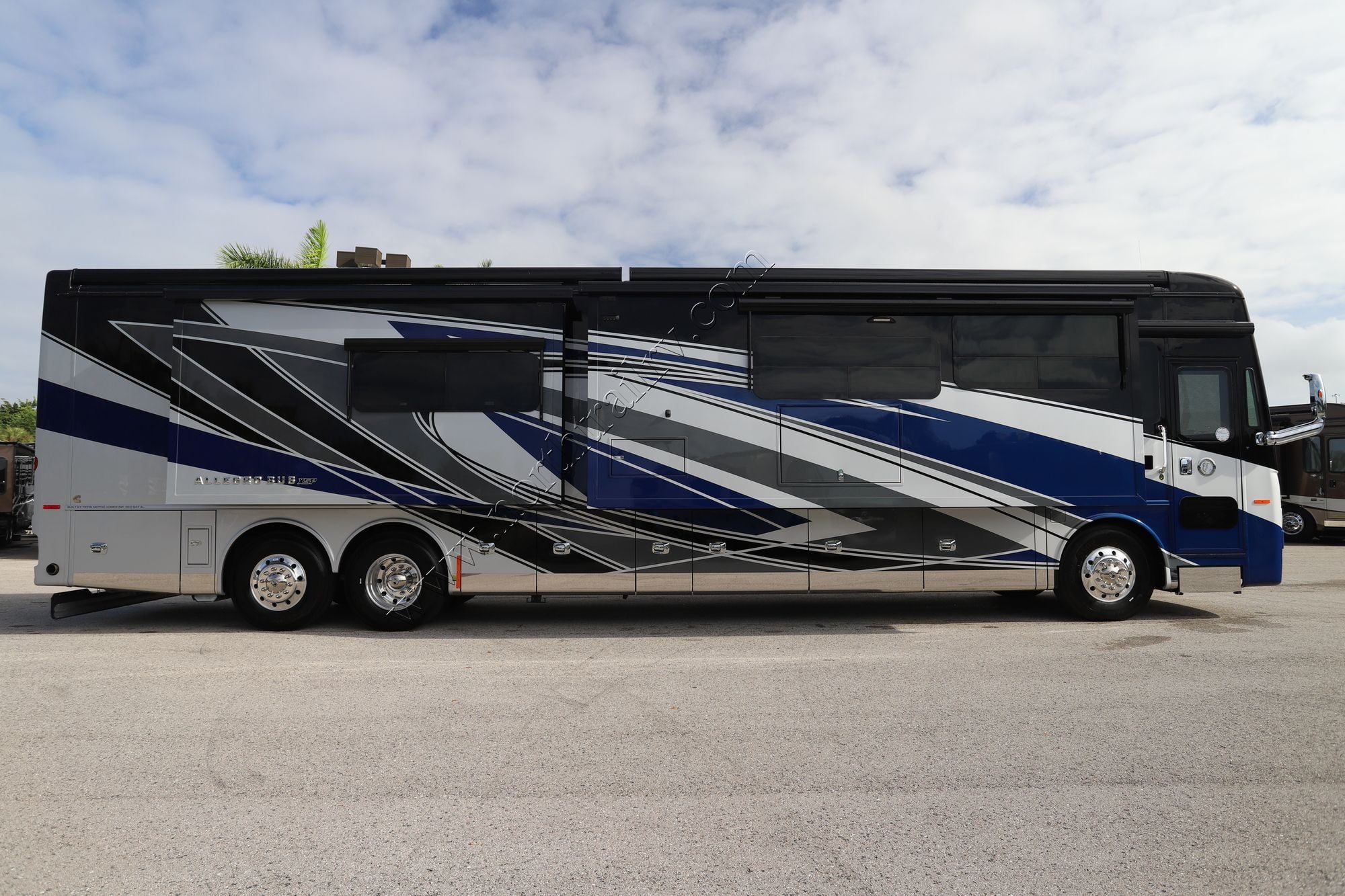 New 2026 Tiffin Motor Homes Allegro Bus 45OPP Class A  For Sale