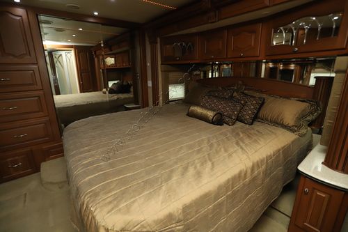 2006 Newmar Essex 4502