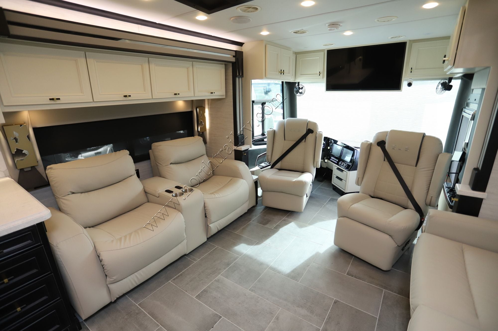 New 2026 Tiffin Motor Homes Allegro Bus 45OPP Class A  For Sale