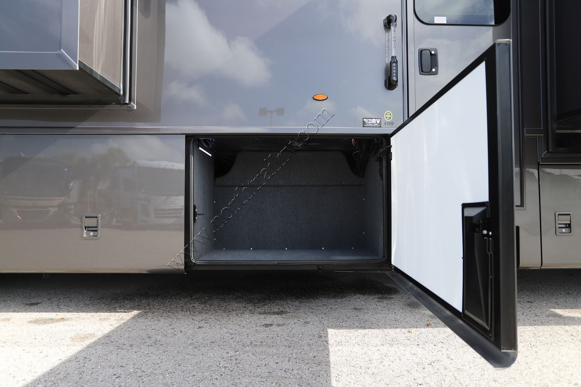 New 2026 Newmar Super Star 4159 Super C  For Sale