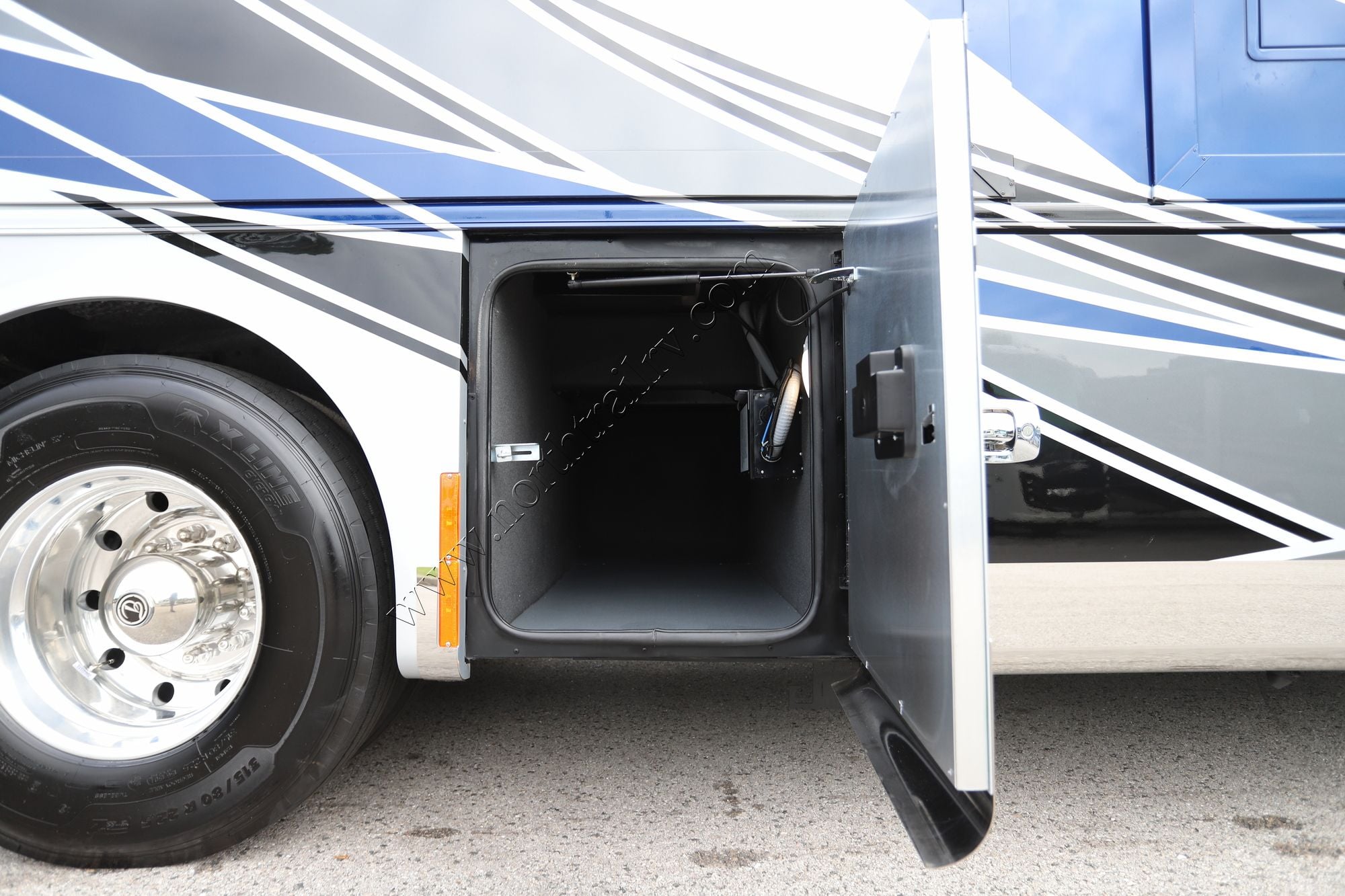 New 2026 Tiffin Motor Homes Allegro Bus 45OPP Class A  For Sale