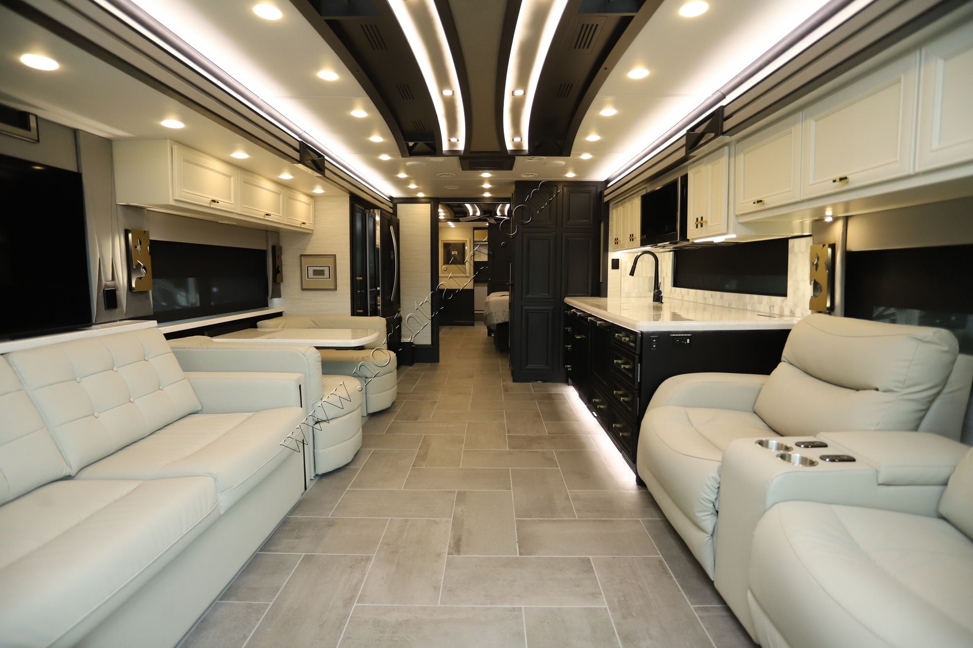 New 2026 Tiffin Motor Homes Allegro Bus 45OPP Class A  For Sale