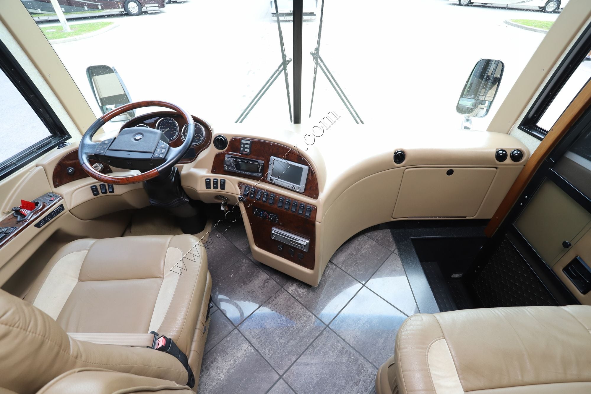 Used 2006 Newmar Essex 4502 Class A  For Sale