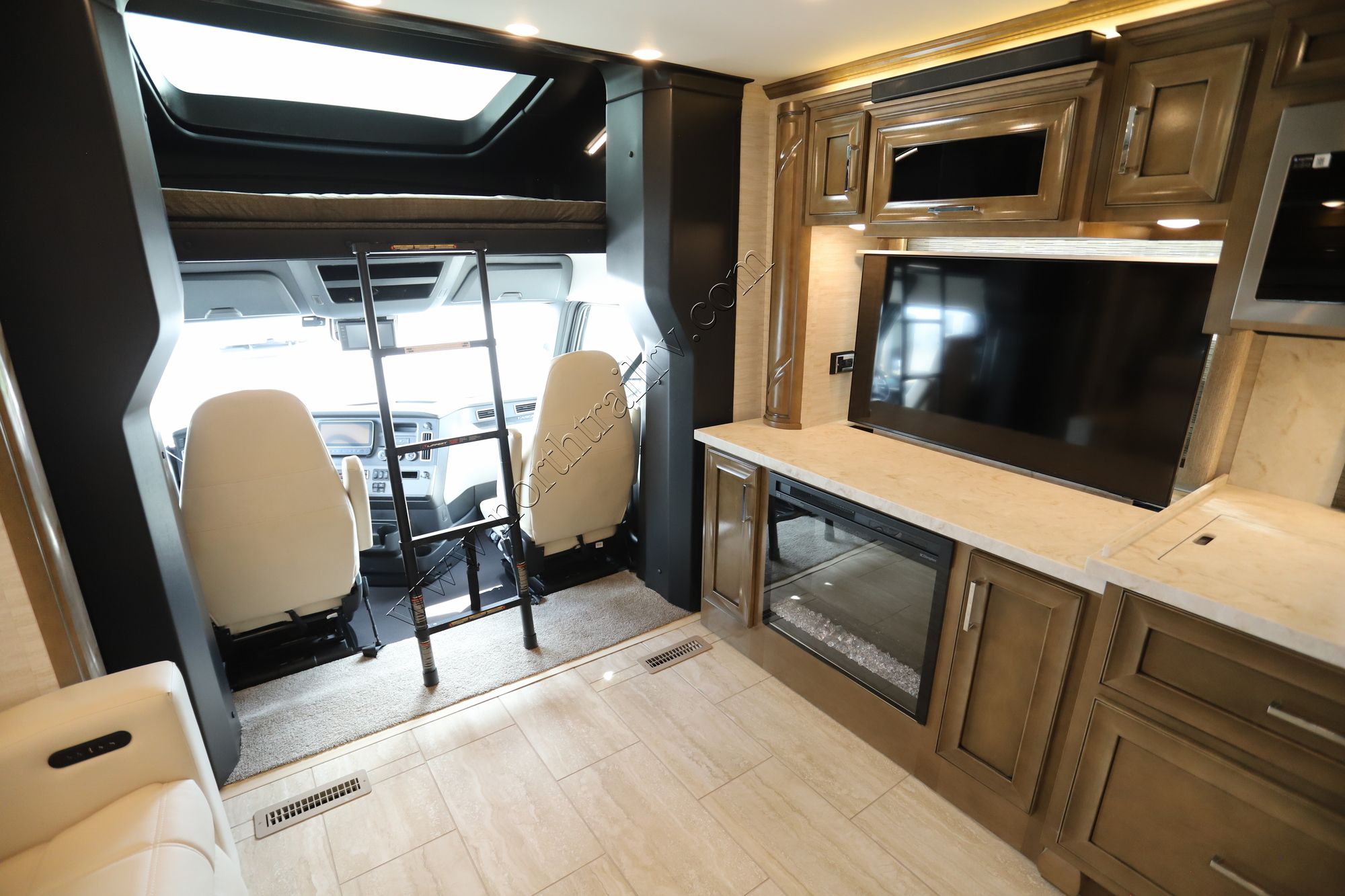 New 2027 Newmar Supreme Aire 4129 Super C  For Sale