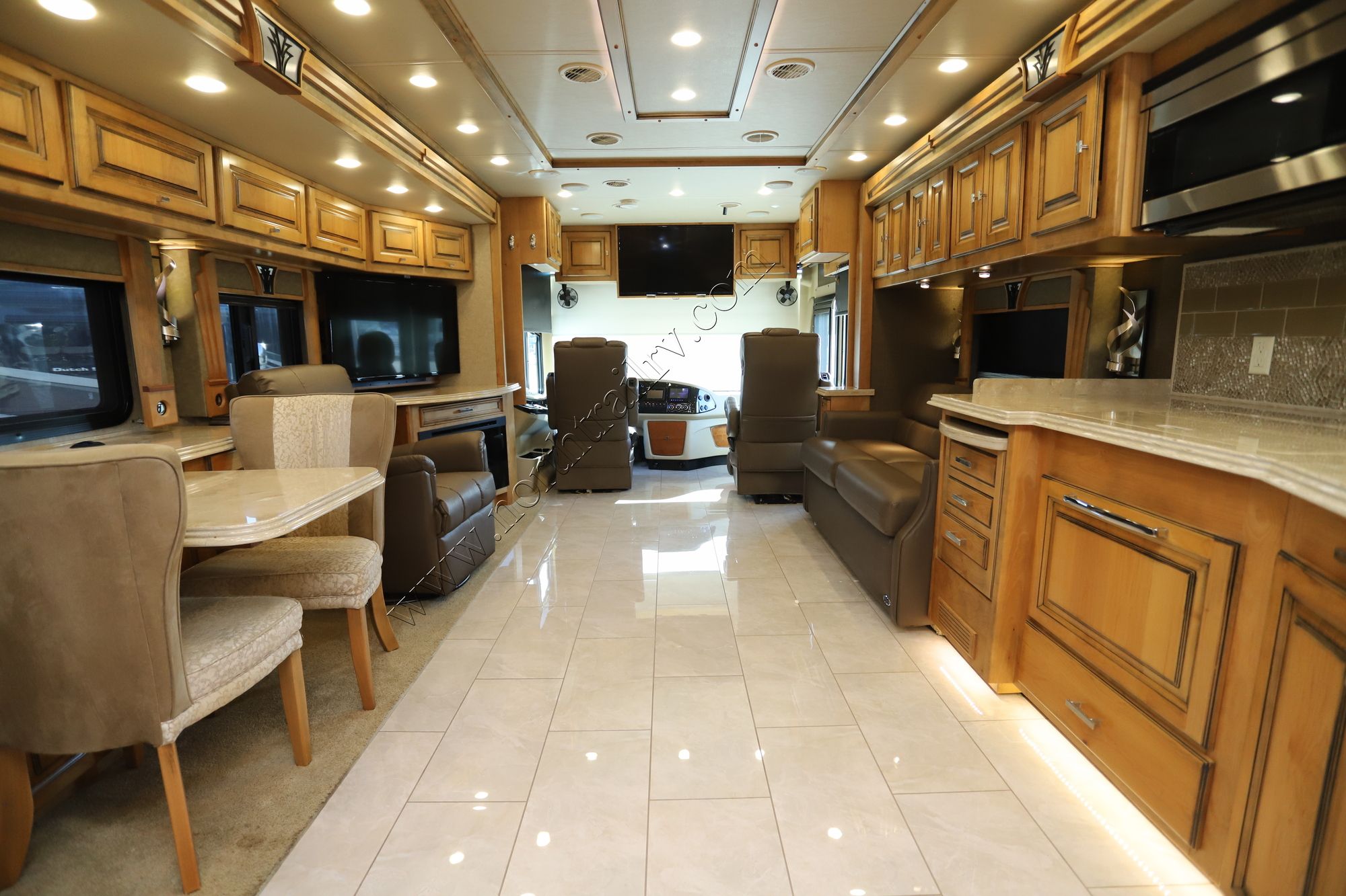 Used 2017 Tiffin Motor Homes Phaeton 40QBH Class A  For Sale
