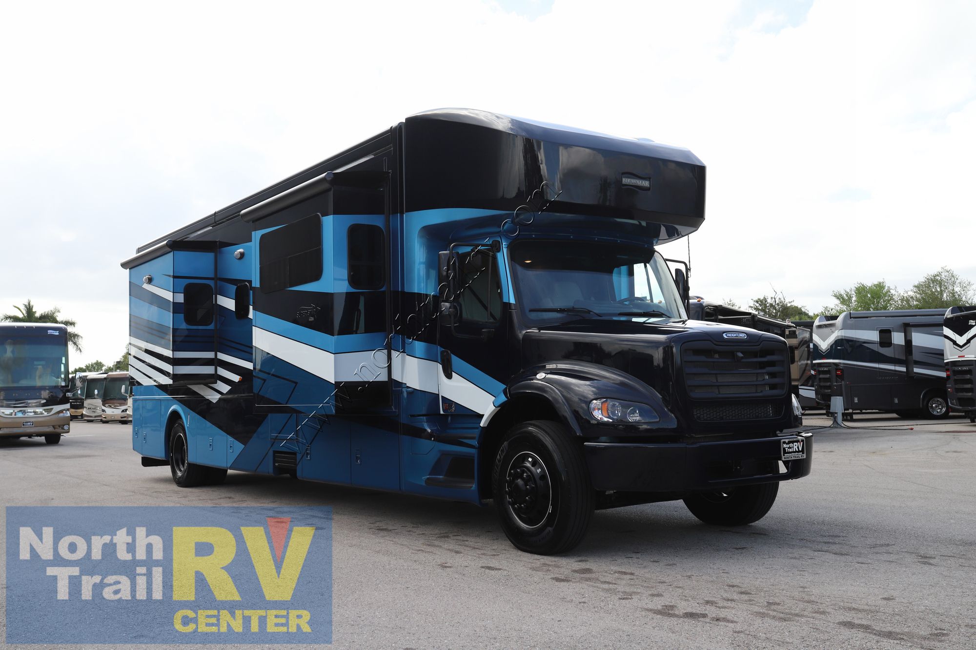 New 2026 Newmar Super Star 4159 Super C  For Sale