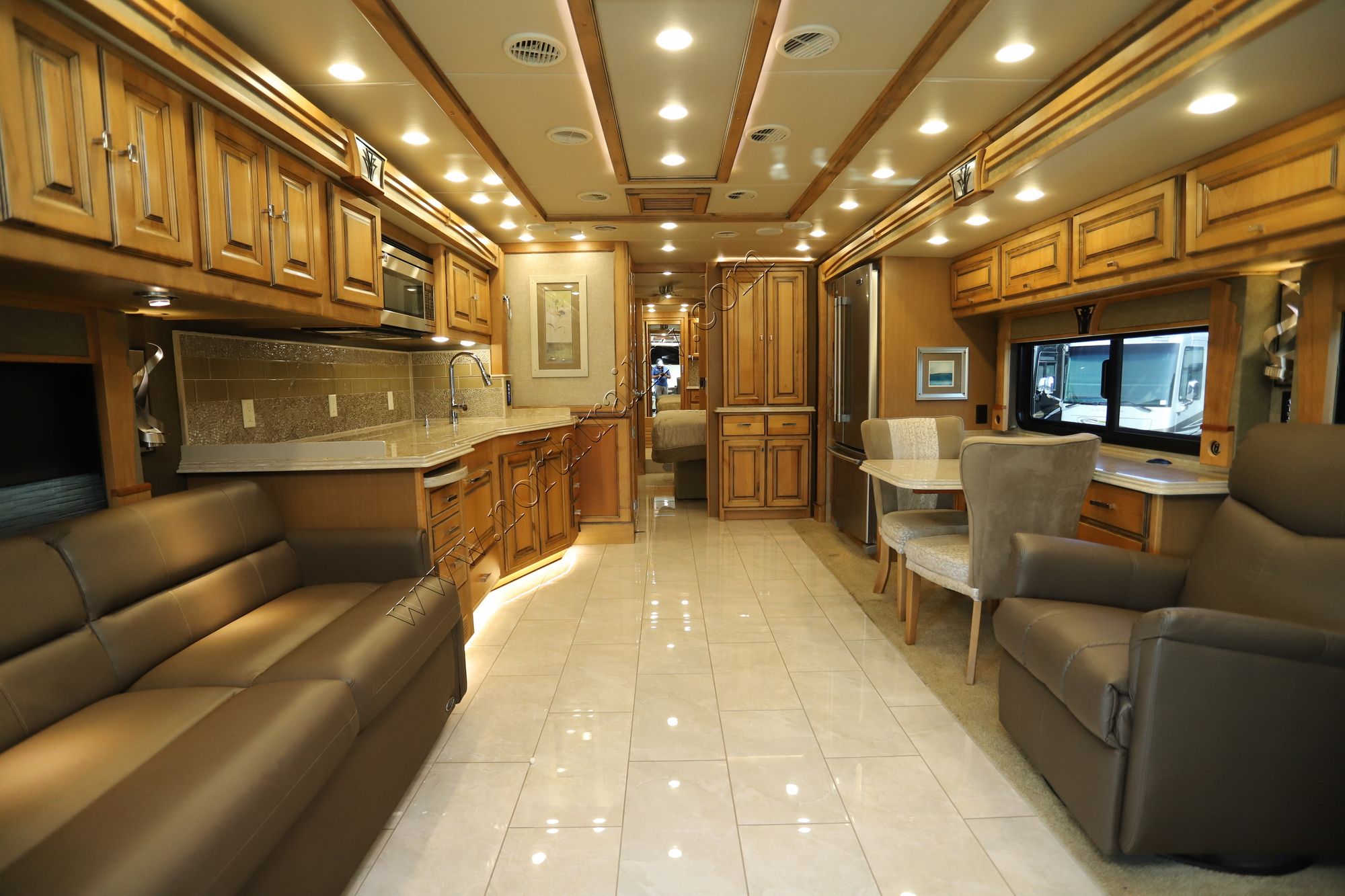 Used 2017 Tiffin Motor Homes Phaeton 40QBH Class A  For Sale