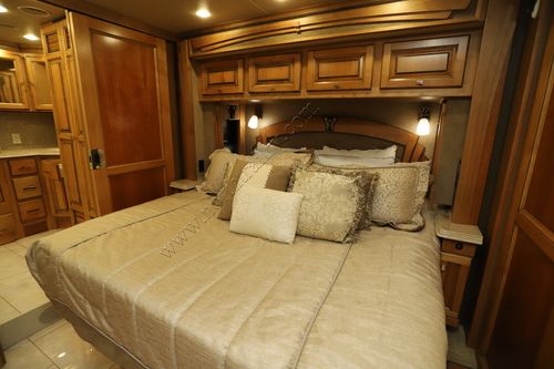2017 Tiffin Motor Homes Phaeton 40QBH