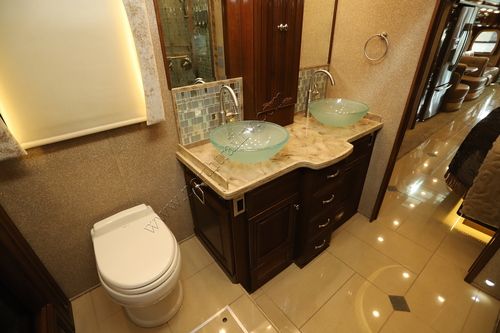 2014 Newmar Essex 4553