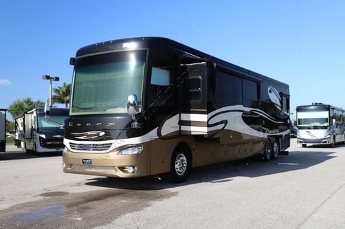 2014 Newmar Essex 4553