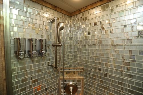 2014 Newmar Essex 4553