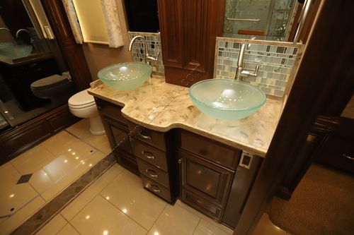 2014 Newmar Essex 4553