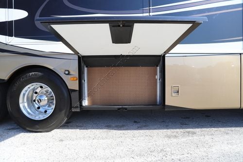 2014 Newmar Essex 4553