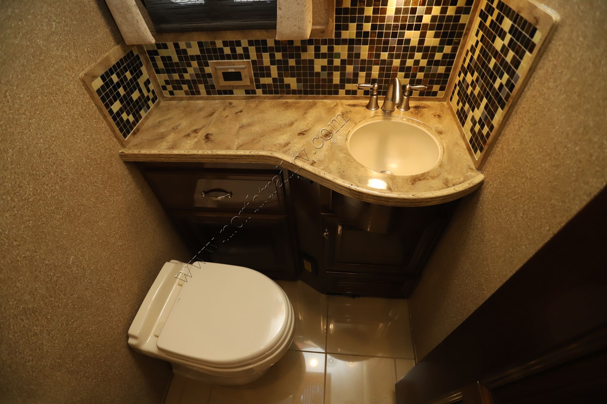 Used 2014 Newmar Essex 4553 Class A  For Sale