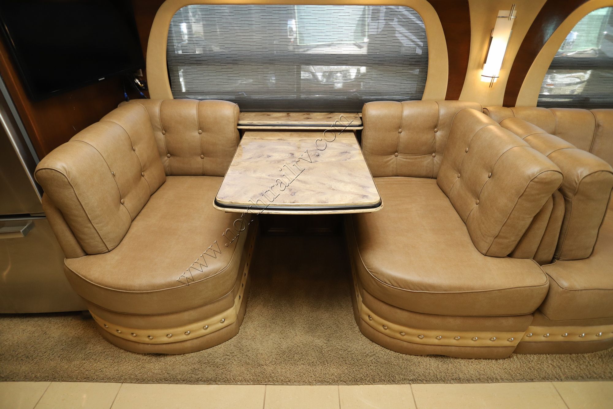 Used 2014 Newmar Essex 4553 Class A  For Sale