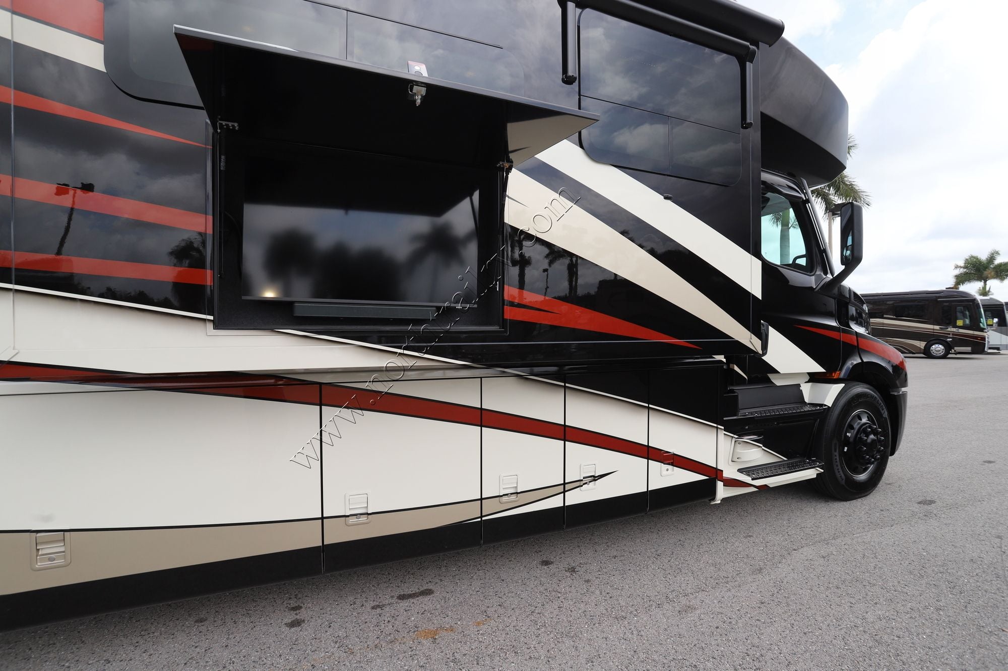 New 2027 Newmar Supreme Aire 4129 Super C  For Sale