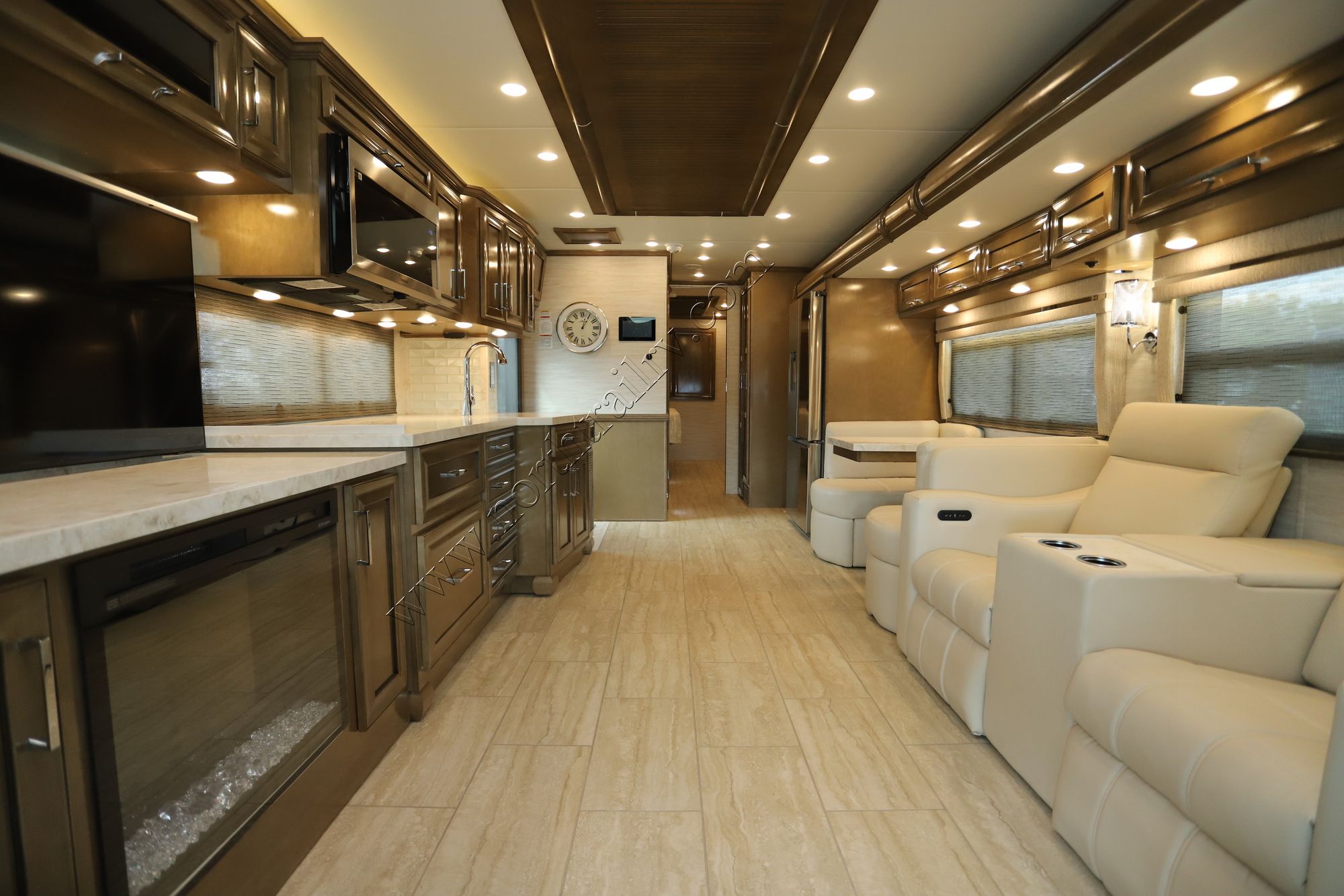 New 2027 Newmar Supreme Aire 4129 Super C  For Sale