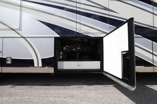 2022 Newmar Mountain Aire 4118