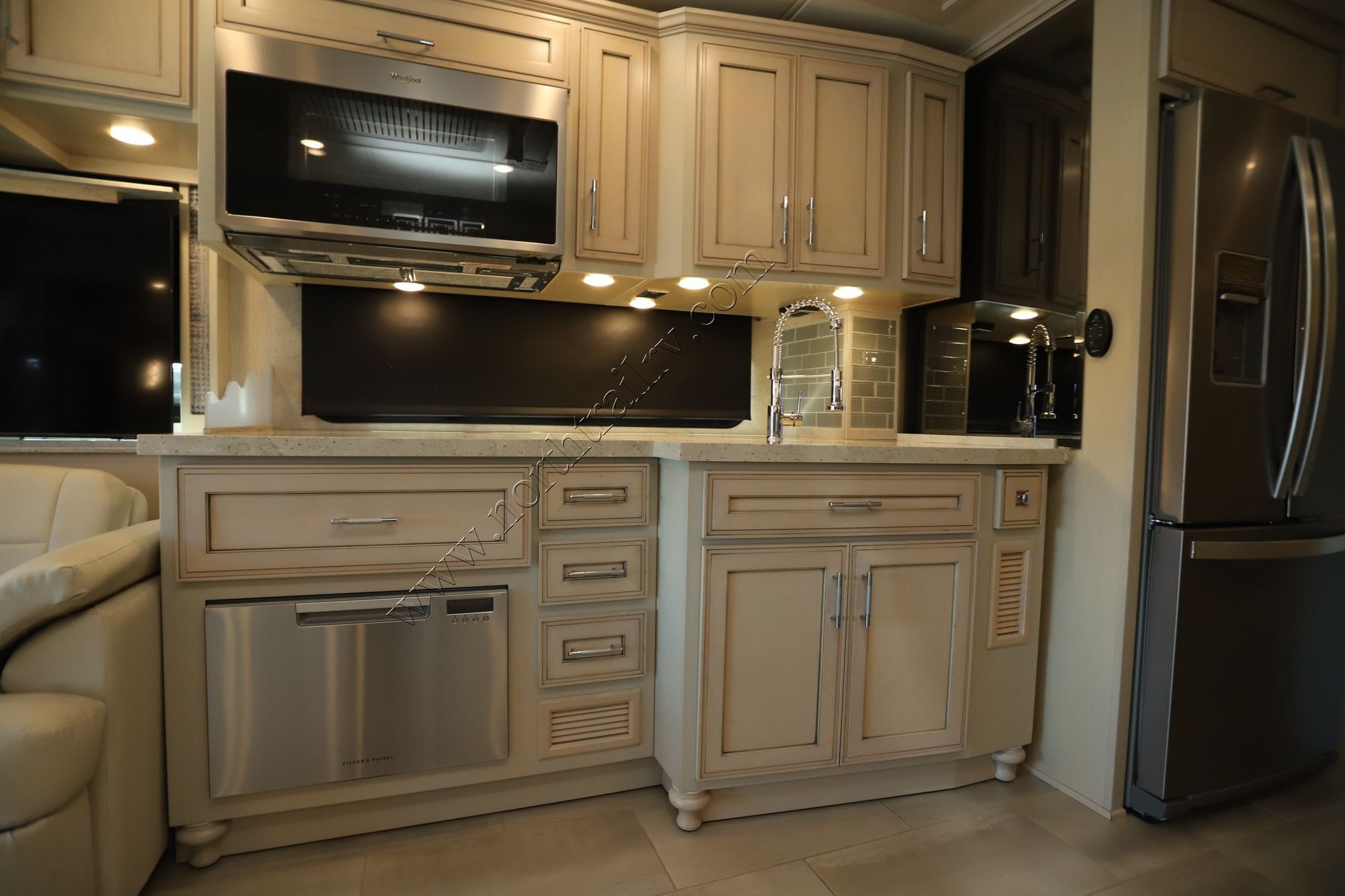 Used 2020 Newmar Ventana 4326 Class A  For Sale