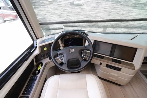 2022 Newmar Mountain Aire 4118