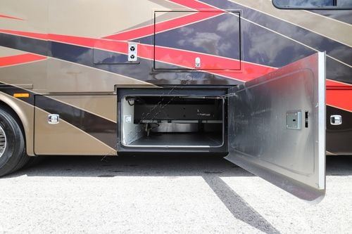 2020 Tiffin Motor Homes Breeze 33BR