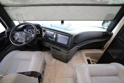 2023 Newmar Essex 4521