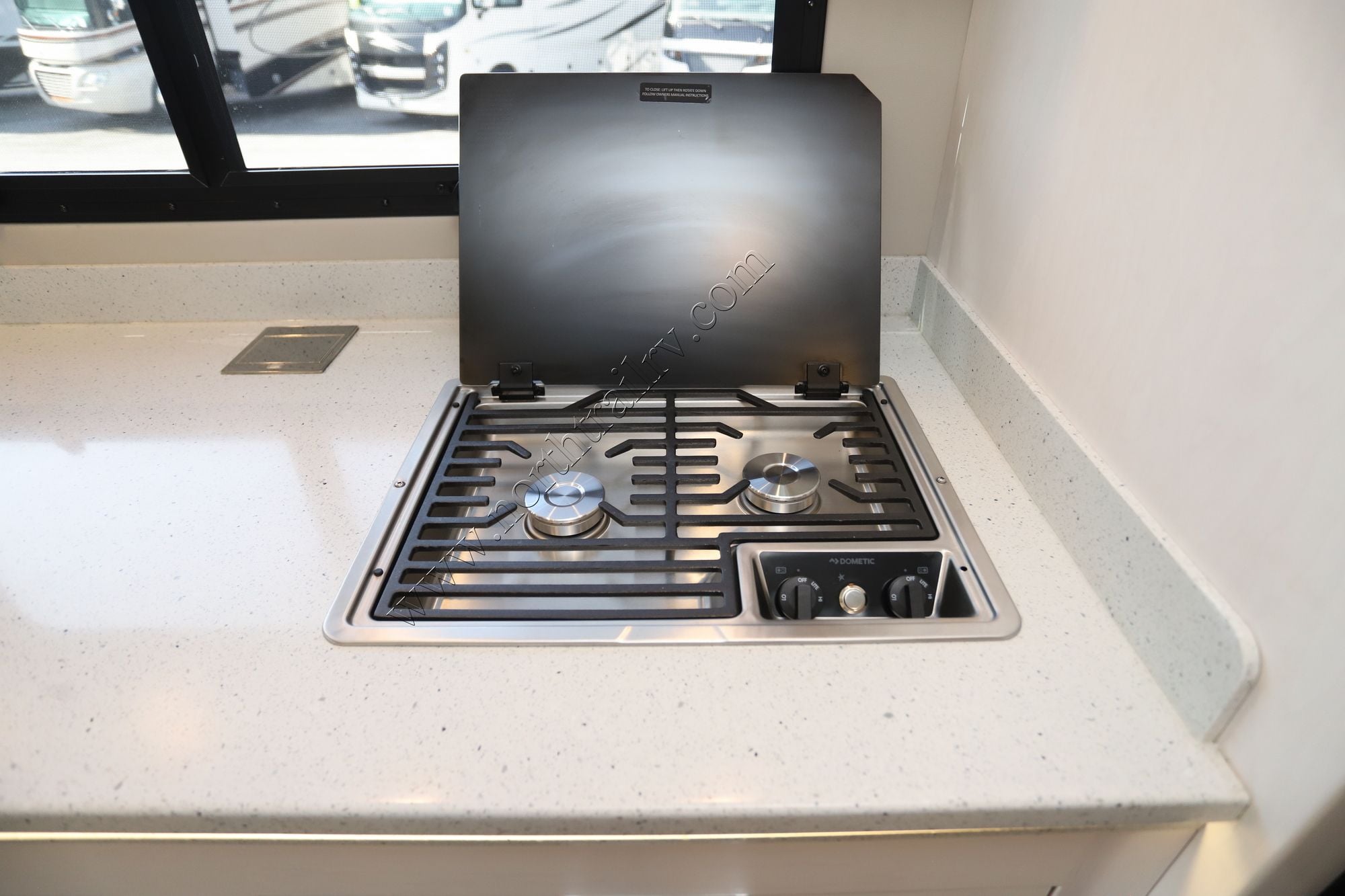 Used 2025 Renegade Rv Vienna 25RMC Class C  For Sale