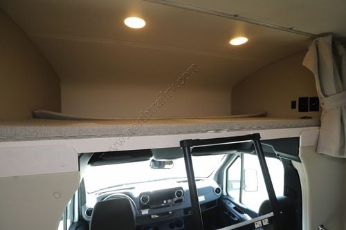 2025 Renegade Rv Vienna 25RMC