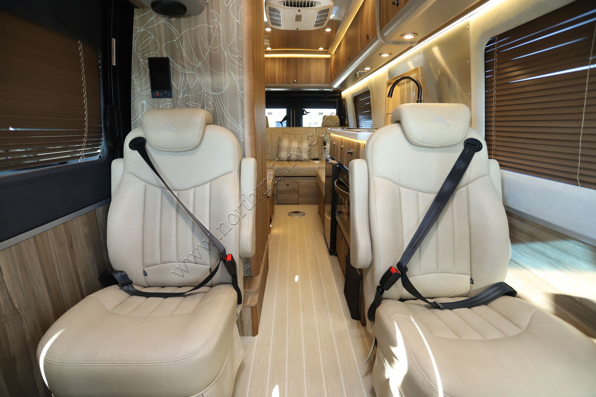 2024 Airstream Interstate 24GL Tommy Bahama AWD Class B Used  For Sale