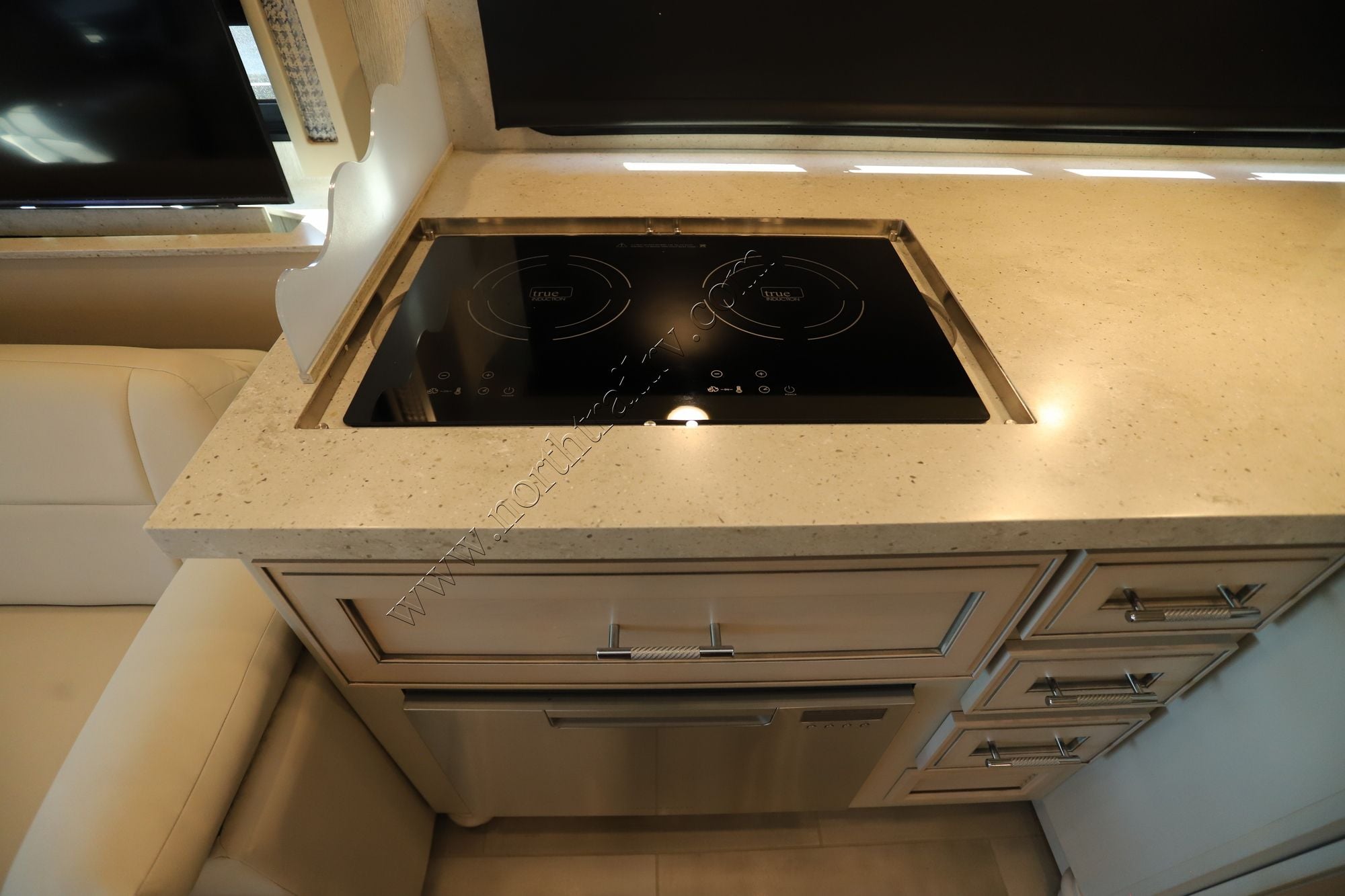 Used 2020 Newmar Ventana 4326 Class A  For Sale