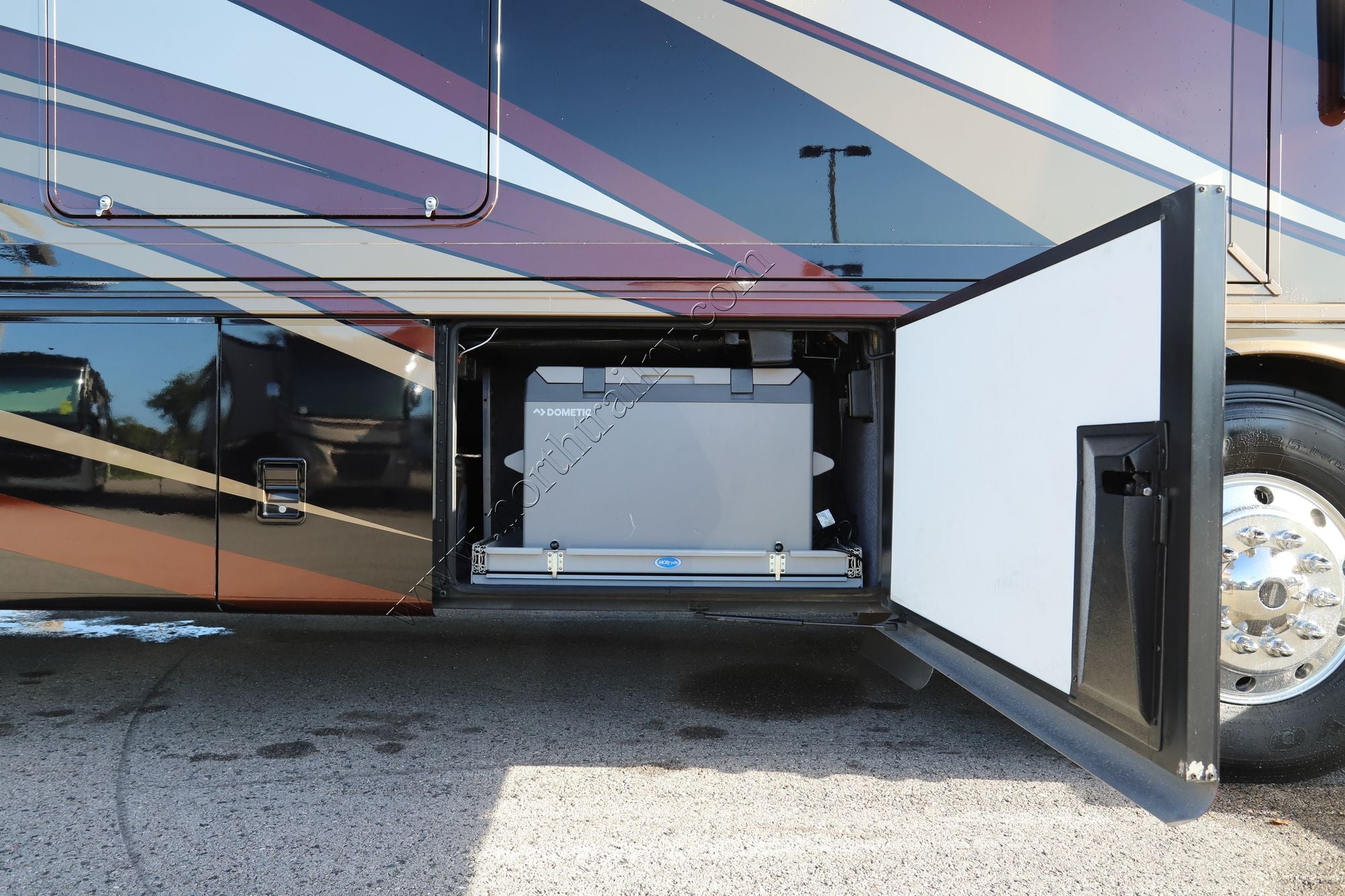 Used 2013 Newmar Dutch Star 4344 Class A  For Sale