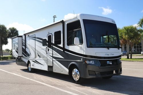 2023 Newmar Bay Star 3811 Class A