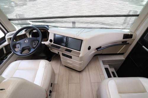 2022 Newmar Mountain Aire 4118