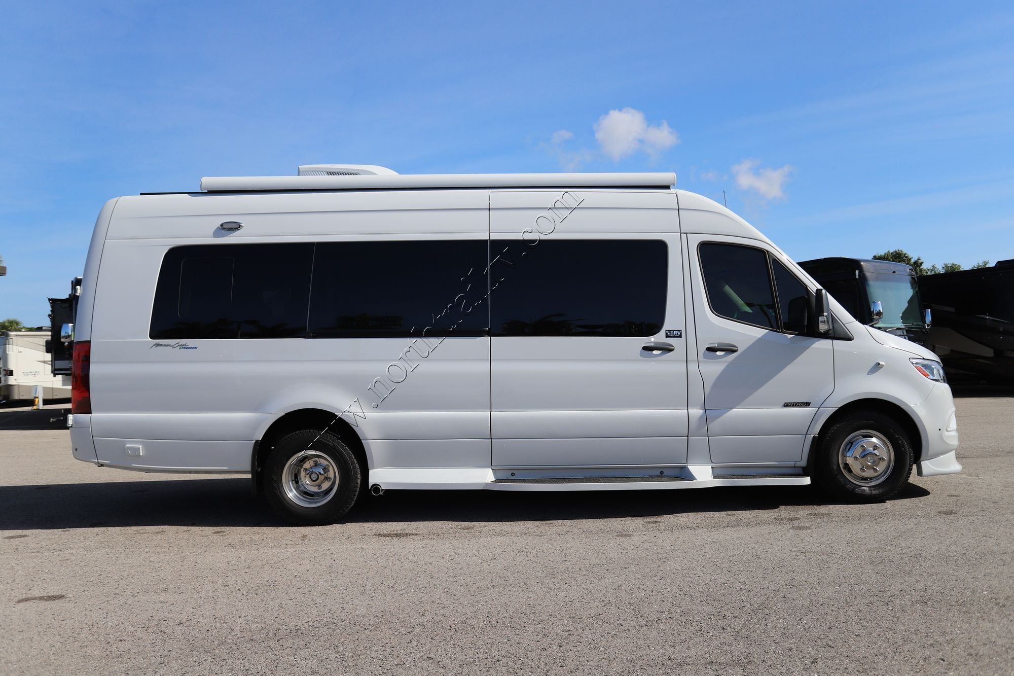 Used 2023 Midwest Patriot MD4 Class B  For Sale