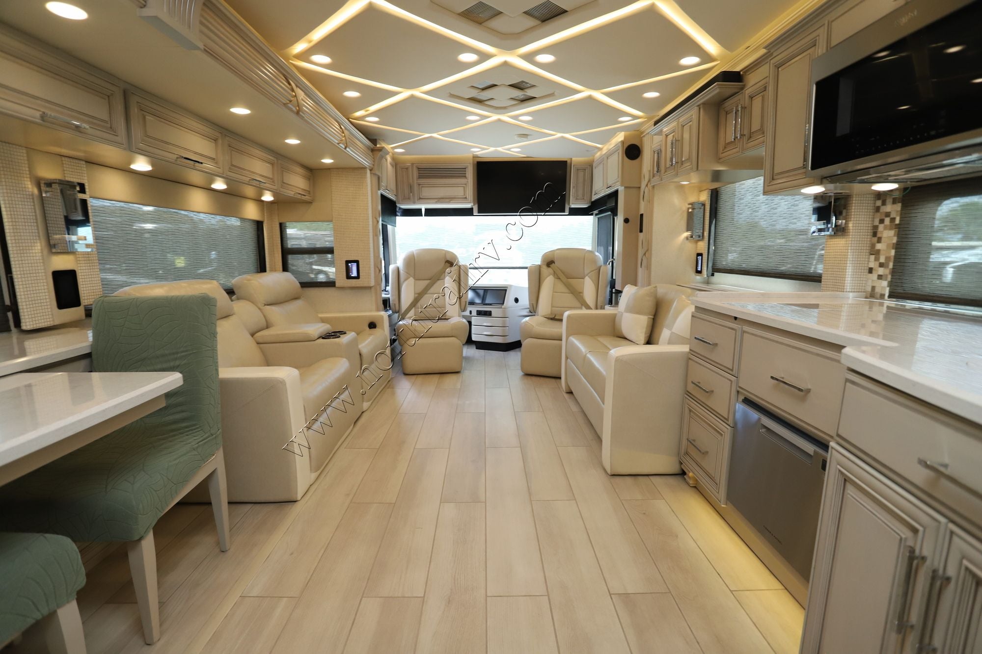 Used 2022 Newmar Mountain Aire 4118 Class A  For Sale