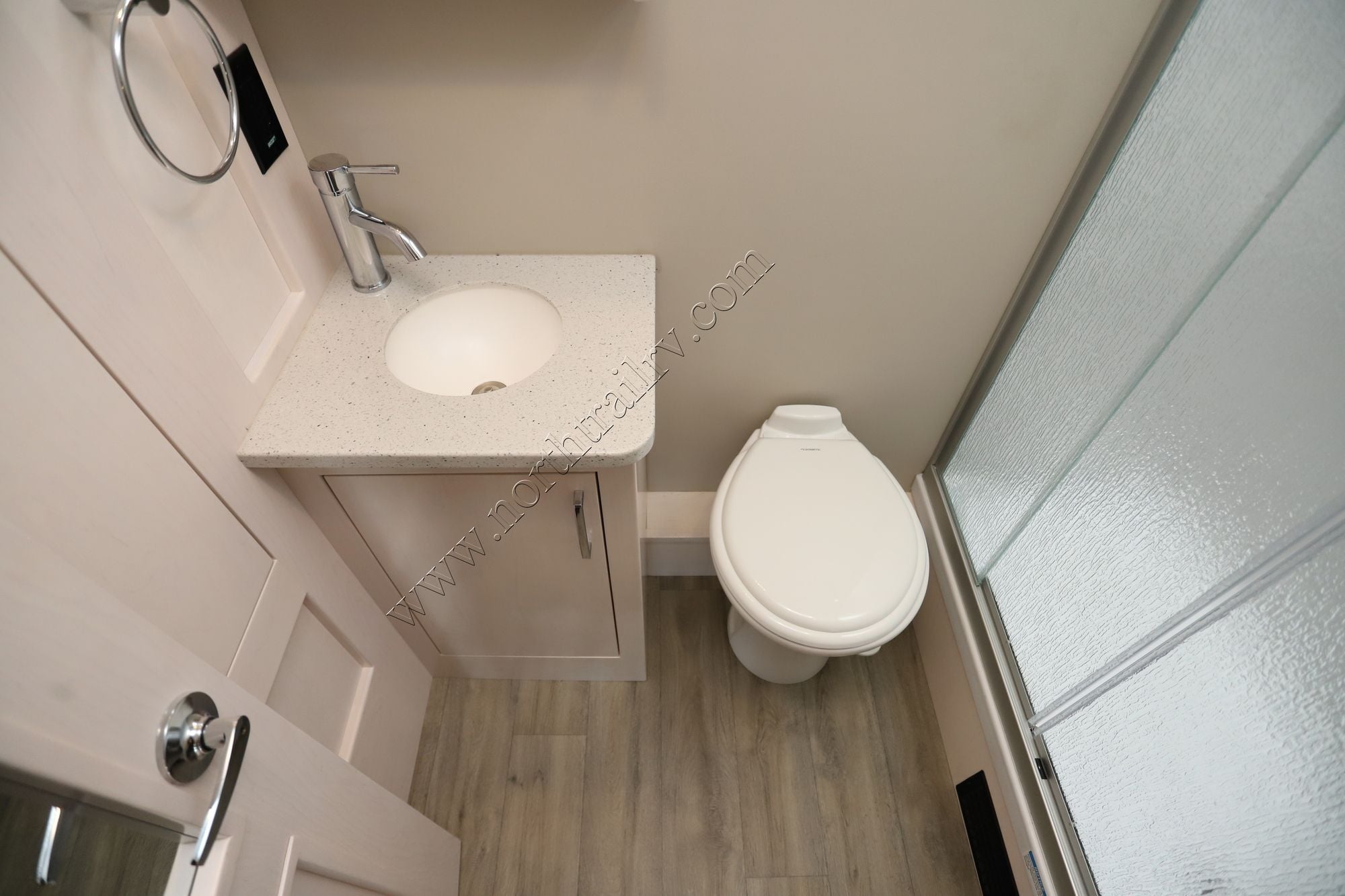 Used 2025 Renegade Rv Vienna 25RMC Class C  For Sale