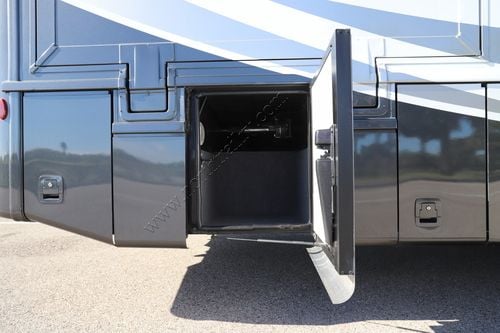 2023 Newmar Bay Star 3811 Class A