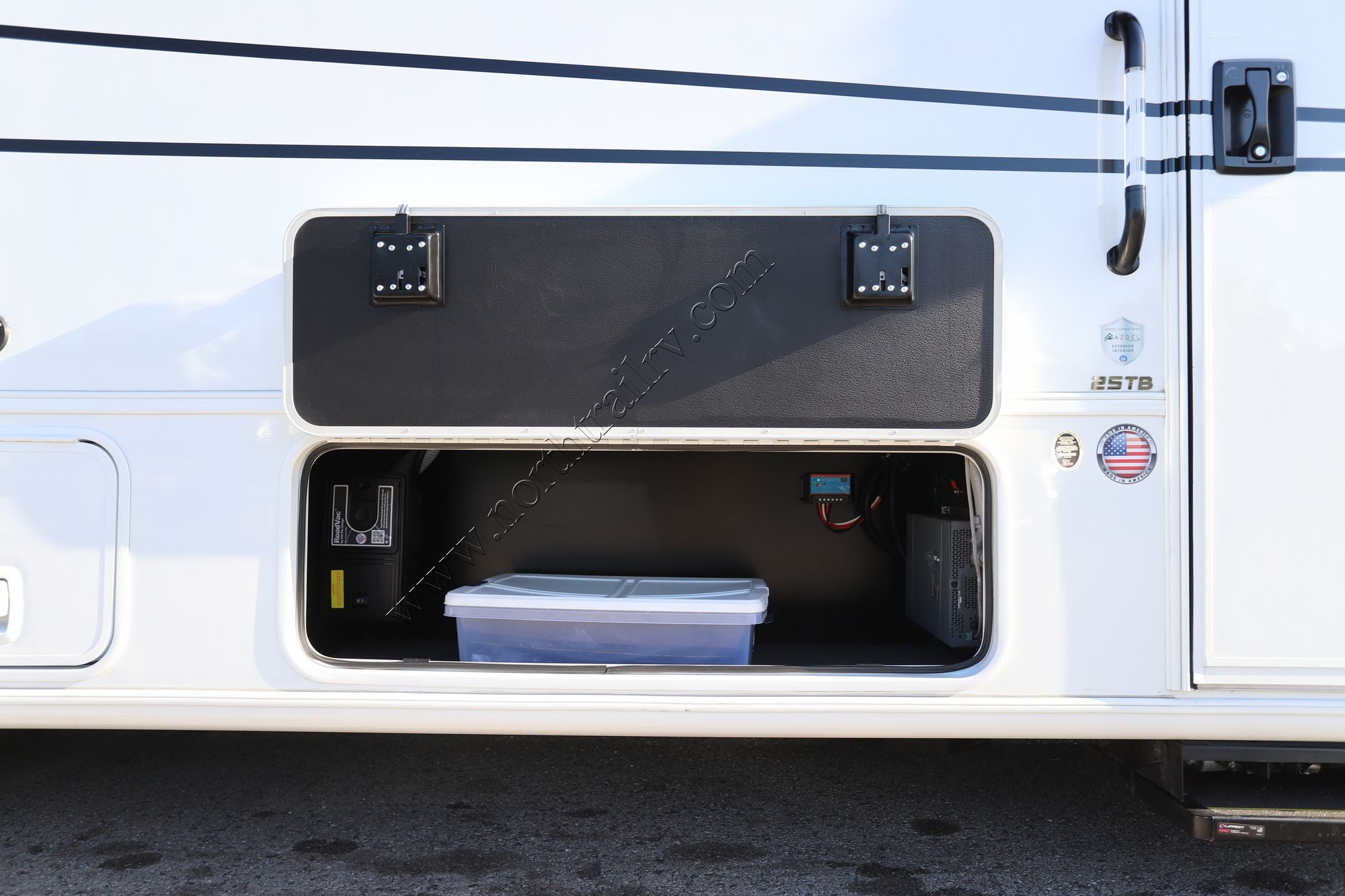 Used 2025 Coachmen Euro 25TB Class A  For Sale