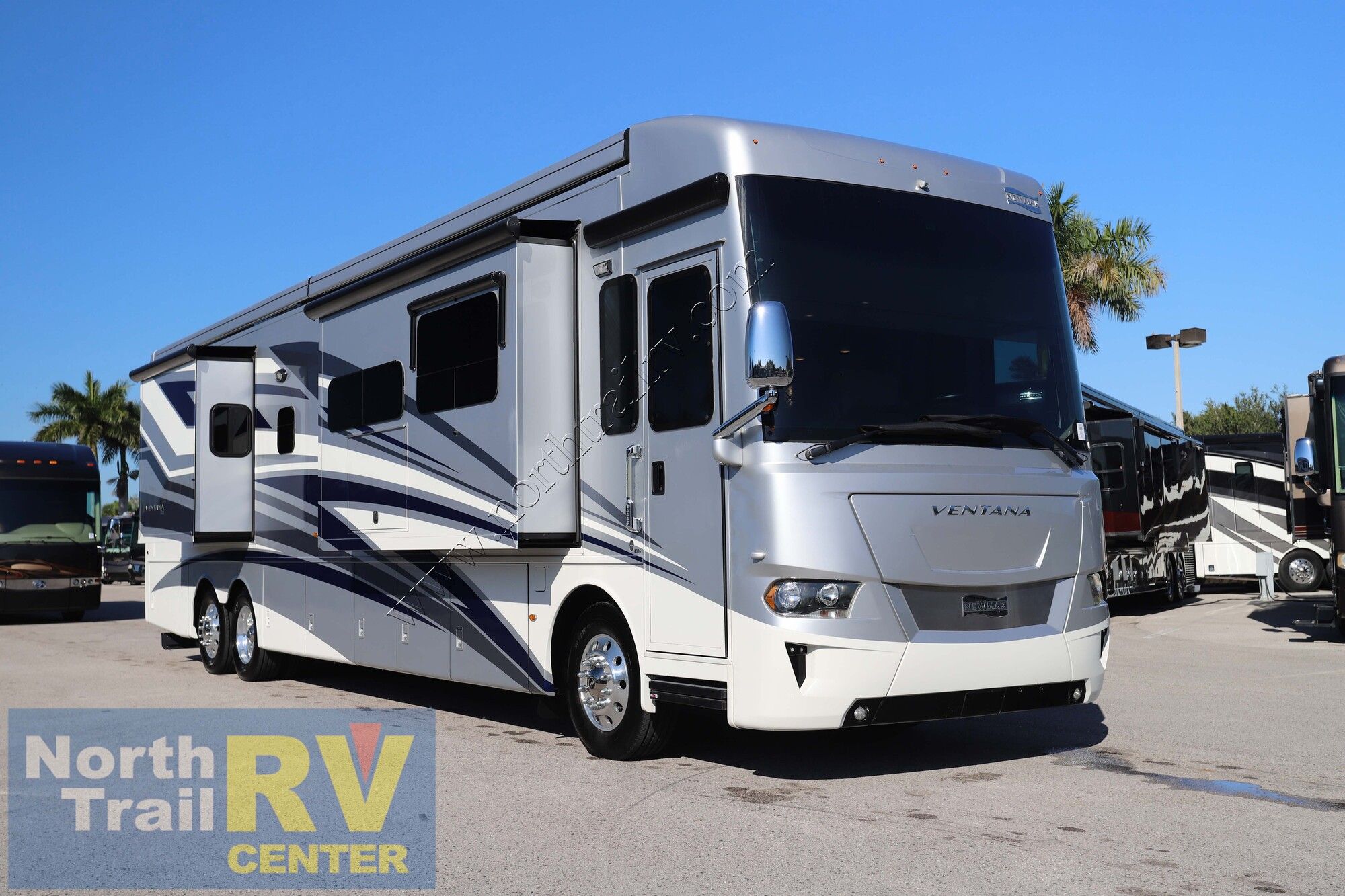 Used 2020 Newmar Ventana 4326 Class A  For Sale