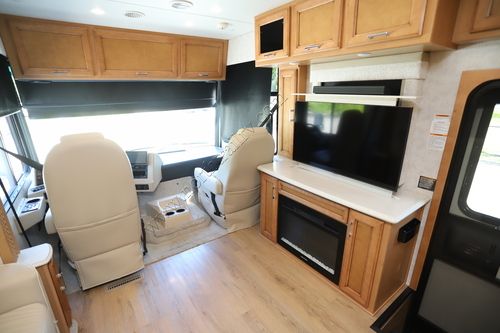 2023 Newmar Bay Star 3811 Class A