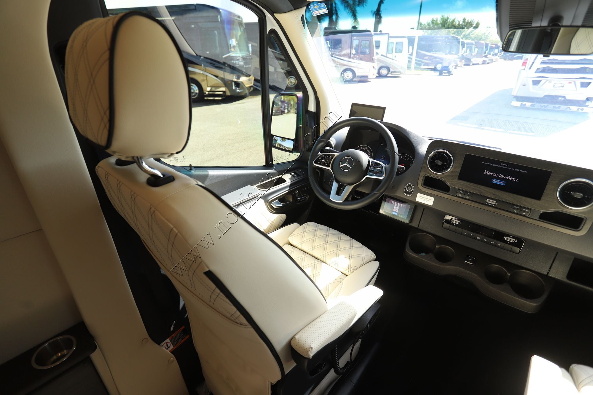 Used 2023 Midwest Patriot MD4 Class B  For Sale